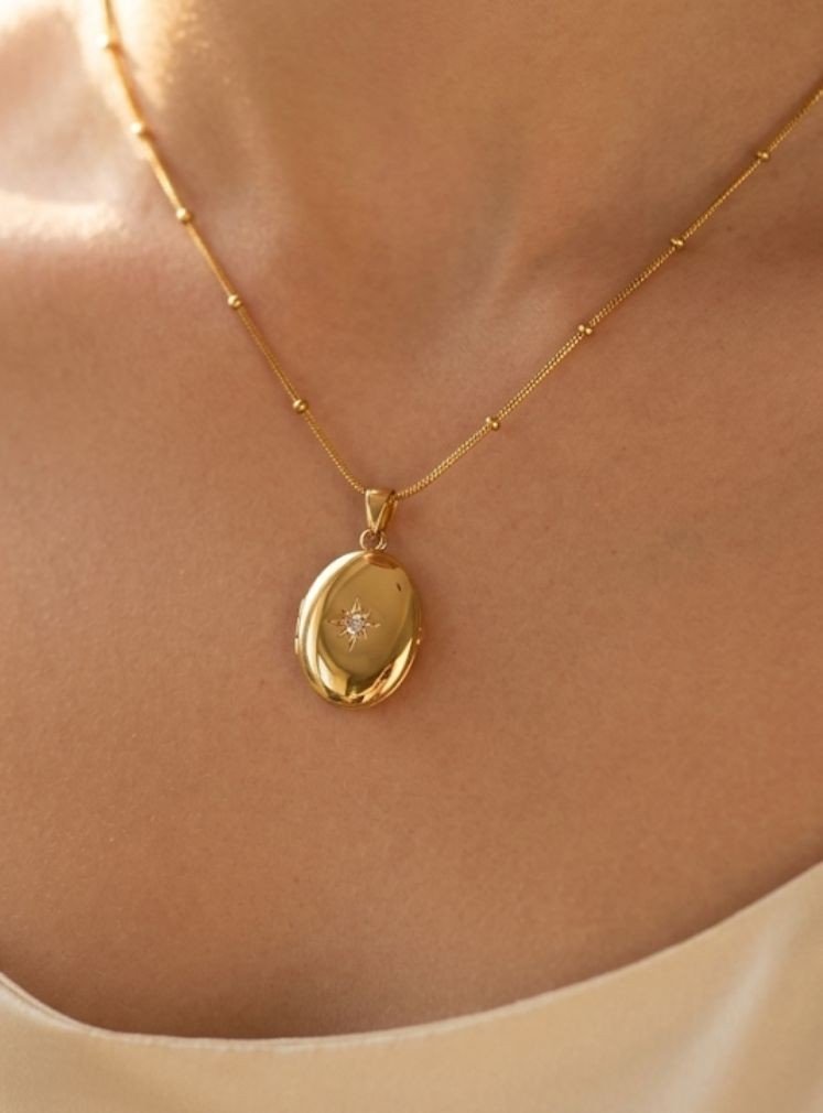 Lucky Stone Tara Necklace