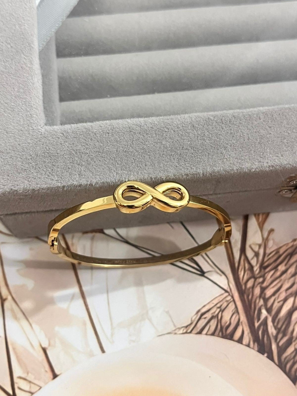 The Eternal Bond Infinity Bangle