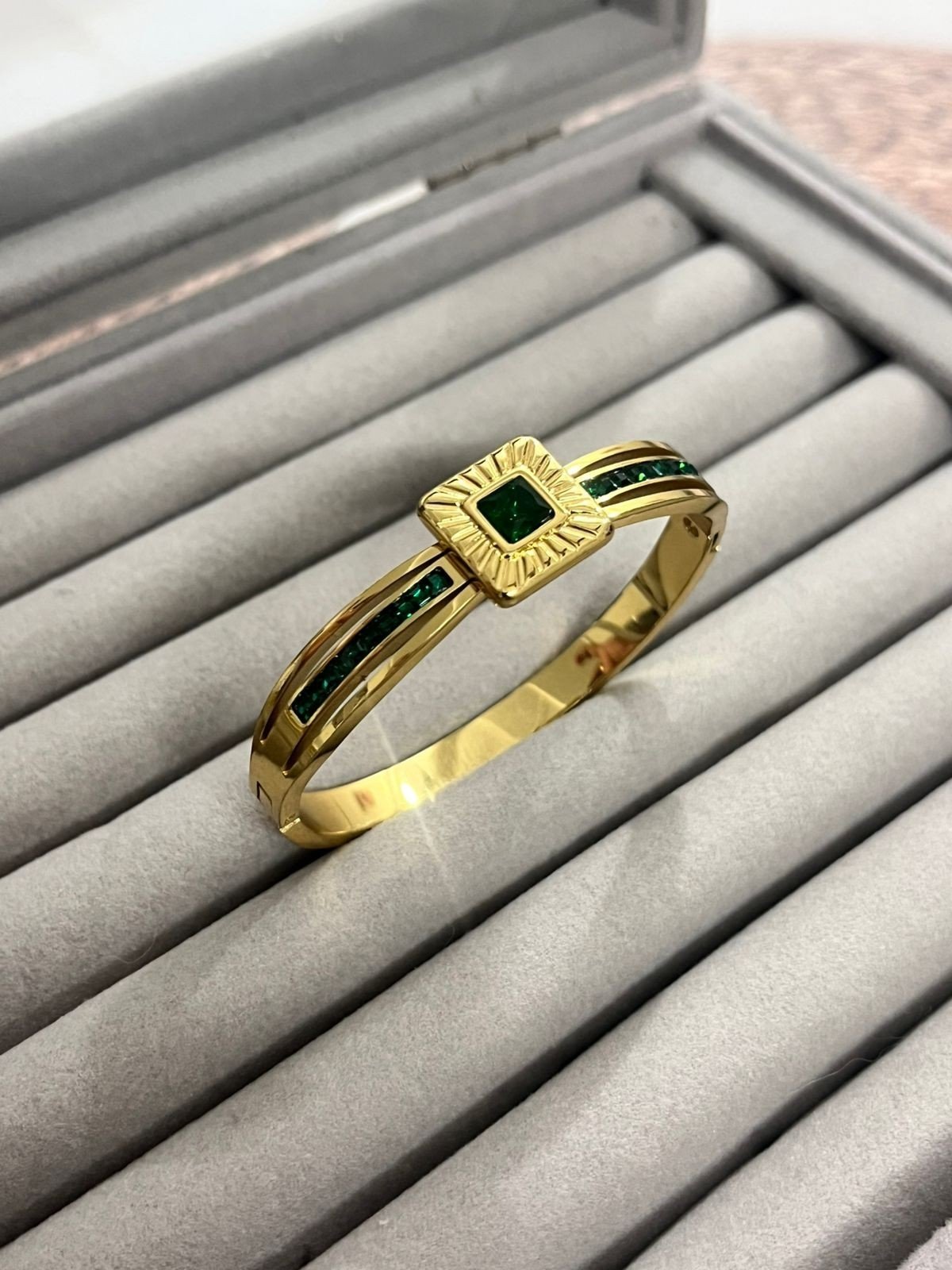 The Regent Square Statement Bangle Baby Size