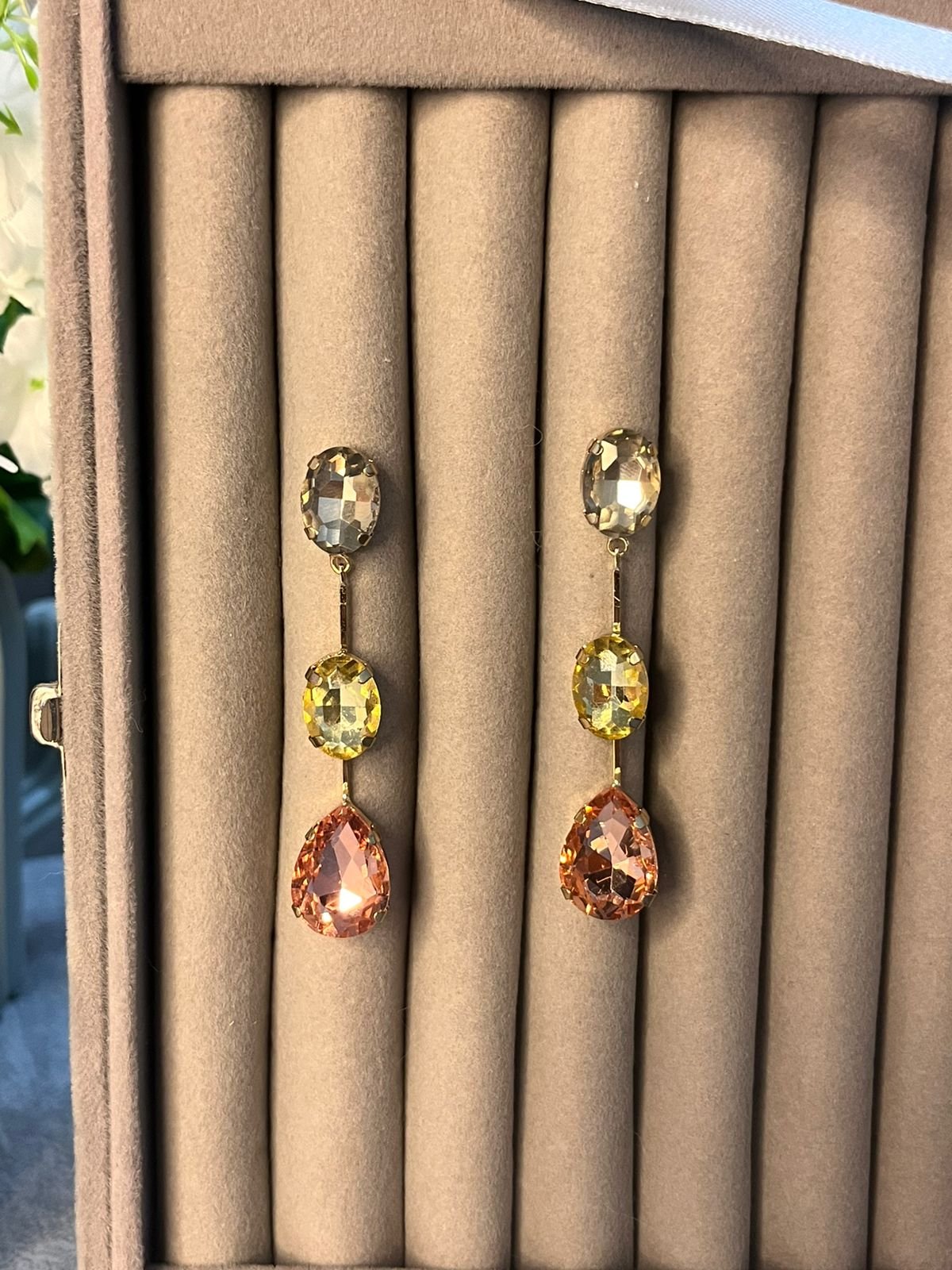 Raindrop statement earrings