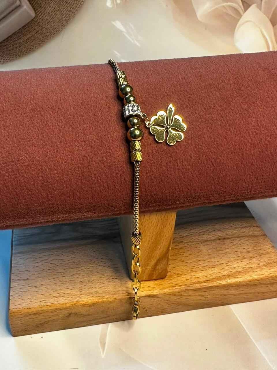 regular wear bracelet for woman