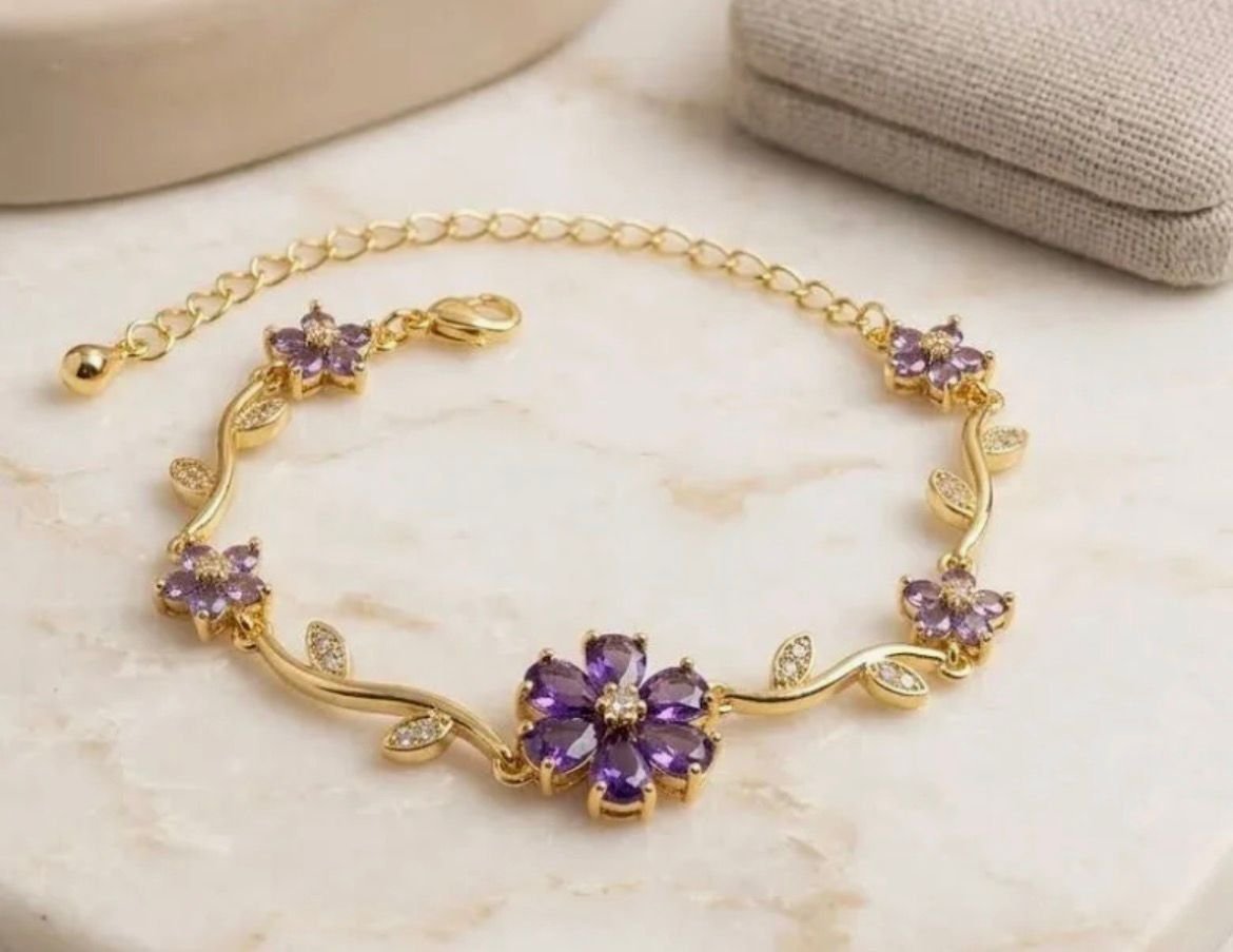 Floral Anti tarnish bracelet for woman
